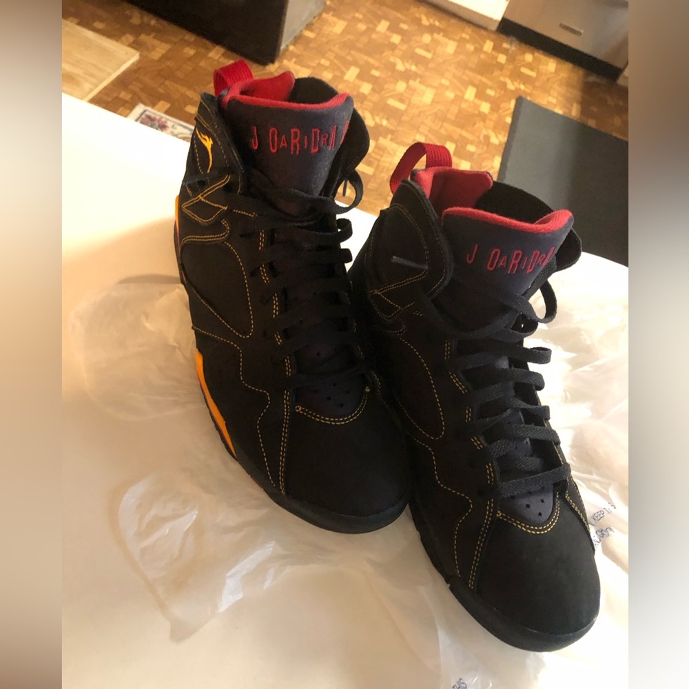Jordan - Nike shoes - Picture 1 of 5